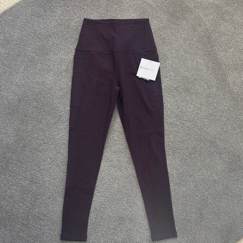Beyond Yoga Spacedye Out Of Pocket High Waisted Midi Legging NWT size small